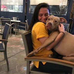 Meet your Posher, Mckenzie